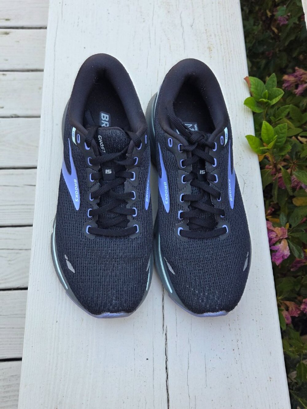 Brooks Ghost 15 Women's 9.5 Black Purple Running Shoes Sneakers Durable Traction